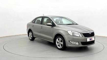 Skoda Rapid 1.6 MPI Ambition BSIV Skoda Rapid 1.6 MPI Ambition BSIV