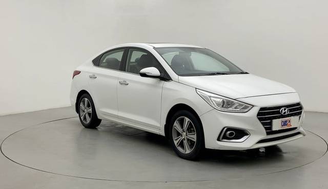 https://images10.gaadi.com/usedcar_image/3594945/original/usedcar_42_726791695881253_1695881296.jpg?imwidth=6400