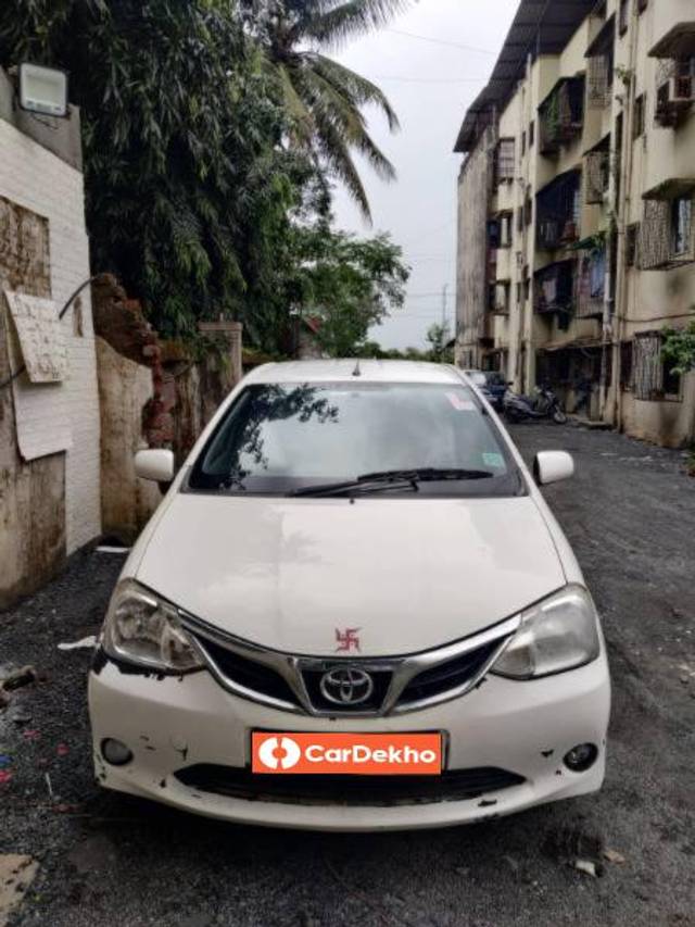 https://images10.gaadi.com/usedcar_image/3594950/original/processed_7dedf058-f167-4288-ba76-26bdb618f094.jpg?imwidth=6400