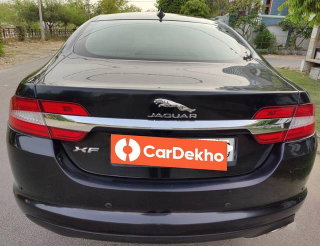 https://images10.gaadi.com/usedcar_image/3595013/original/processed_img2879542__used_car_2879542_1695882539.jpg?imwidth=6402
