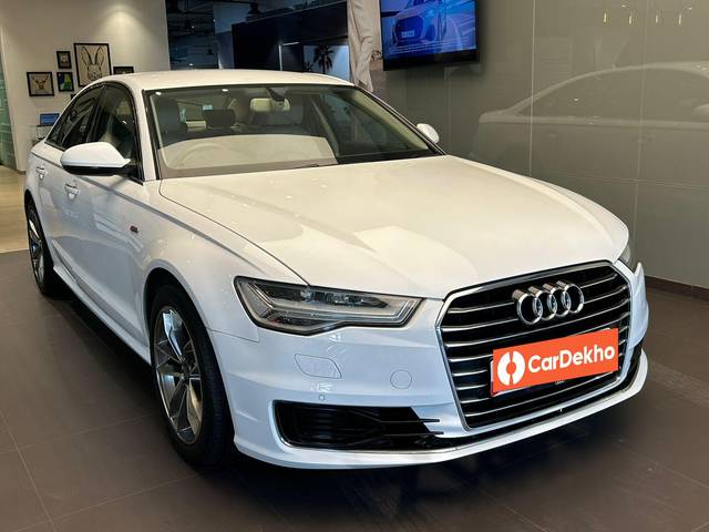 https://images10.gaadi.com/usedcar_image/3595110/original/processed_img2879590__usedcar_whatsappimage2023_07_16at61752pm_2879590_1695885001.jpeg?imwidth=6400