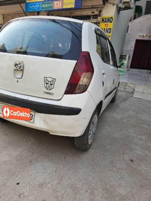 https://images10.gaadi.com/usedcar_image/3595258/original/processed_576a96af-c82b-4641-8ef3-bc3a10678439.jpg?imwidth=6401