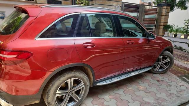https://images10.gaadi.com/usedcar_image/3595401/original/processed_cf8b10d4-be7e-4914-b240-155bd2b46eee.jpg?imwidth=6402