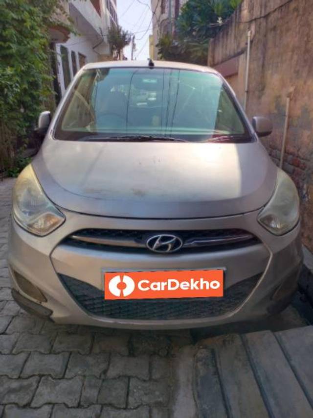 https://images10.gaadi.com/usedcar_image/3595463/original/processed_3a5799cf-5058-4693-9f78-6c180fd2d5fc.jpg?imwidth=6400