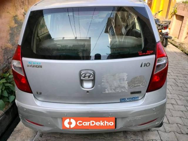 https://images10.gaadi.com/usedcar_image/3595494/original/processed_af15e151-aadd-474a-ac5f-be4d4f275674.jpg?imwidth=6402