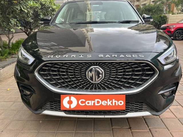 https://images10.gaadi.com/usedcar_image/3595647/original/processed_83861955-29fb-47e0-a14f-a108d7d9db23.jpg?imwidth=6400