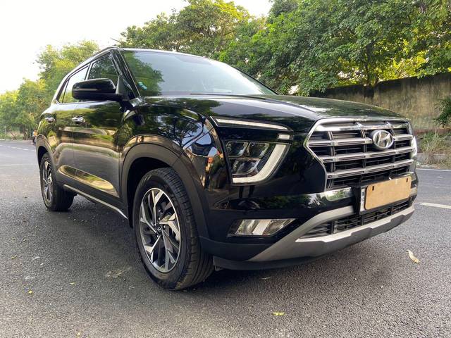 https://images10.gaadi.com/usedcar_image/3595753/original/processed_img2879940__used_car_2879940_1695903175.jpg?imwidth=6400