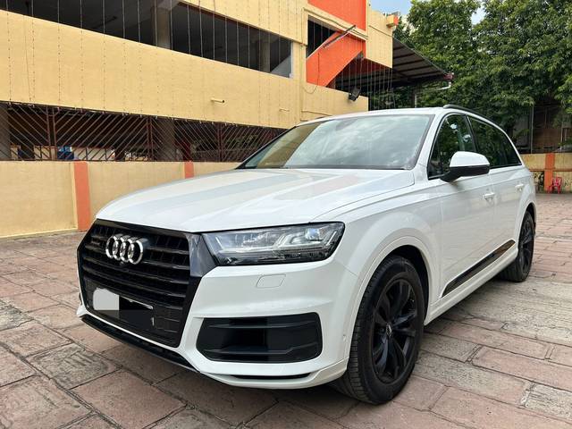 https://images10.gaadi.com/usedcar_image/3595855/original/img2880007__used_car_2880007_1695907051.jpg?imwidth=6401
