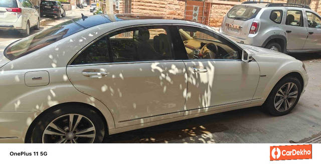 https://images10.gaadi.com/usedcar_image/3595909/original/processed_0cee14ae-5ce9-4889-8983-ab6e60db4ed7.png?imwidth=6401