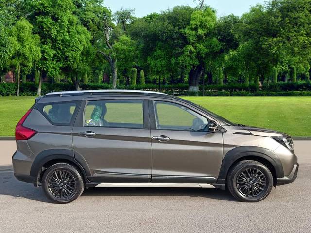 https://images10.gaadi.com/usedcar_image/3596016/original/img2880060__used_car_2880060_1695915293.jpg?imwidth=6401