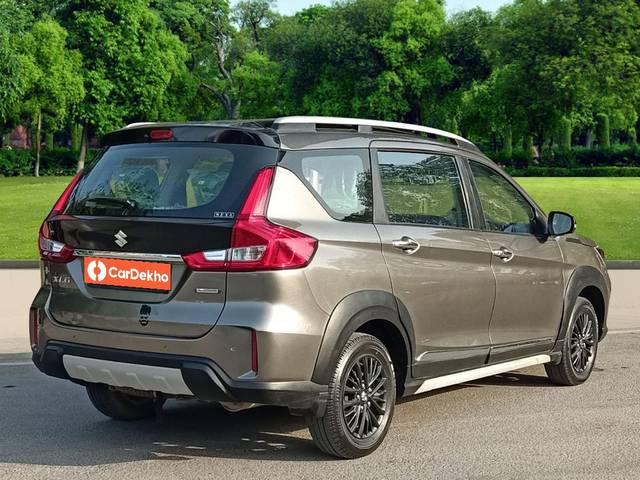 https://images10.gaadi.com/usedcar_image/3596016/original/processed_img2880060__used_car_2880060_1695915295.jpg?imwidth=6402