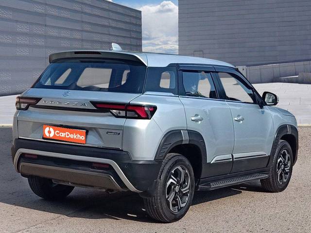https://images10.gaadi.com/usedcar_image/3596025/original/processed_img2880064__used_car_2880064_1695915841.jpg?imwidth=6402