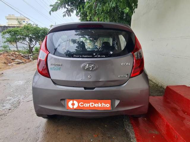 https://images10.gaadi.com/usedcar_image/3596054/original/processed_53283b10-a689-4a6e-ab52-f3f8ccf123be.jpg?imwidth=6402