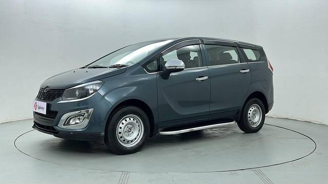 https://images10.gaadi.com/usedcar_image/3596155/original/WVzadgChTYGy0CdCbzEIRA__file.JPG?imwidth=6400