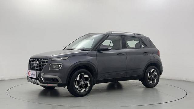 https://images10.gaadi.com/usedcar_image/3596260/original/xAEbQUffTBOfLo0Y9BpuJw__file.JPG?imwidth=6400