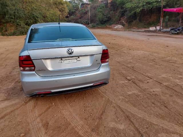 https://images10.gaadi.com/usedcar_image/3596401/original/processed_3cdc2e53-7481-4c6f-b142-92dcbc656f16.jpg?imwidth=6402