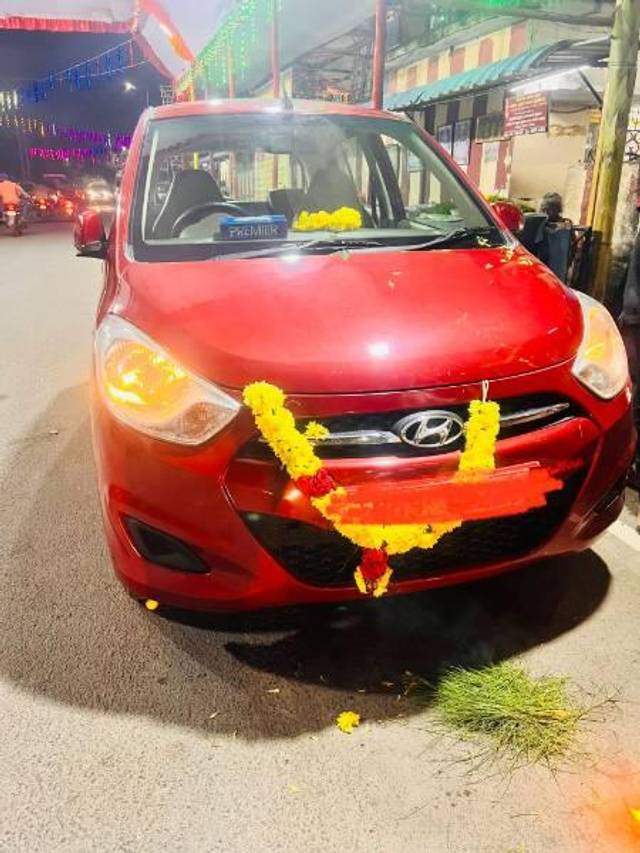 https://images10.gaadi.com/usedcar_image/3596425/original/processed_be04cc68-befb-42a6-9658-43fb5eb7ff85.jpeg?imwidth=6401