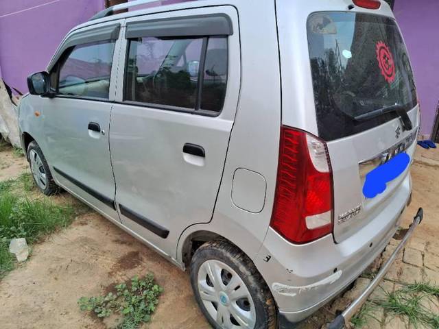 https://images10.gaadi.com/usedcar_image/3596608/original/processed_86da8949-5c20-4e54-97a8-ebc8fab935d1.jpg?imwidth=6402
