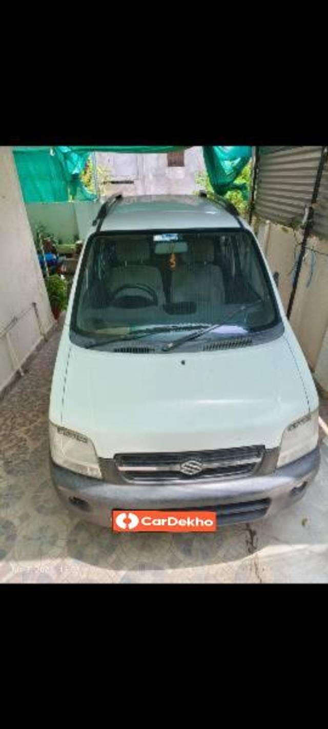 https://images10.gaadi.com/usedcar_image/3596620/original/processed_d147078a-7c23-4a4f-9f61-96871bdd34e1.jpg?imwidth=6402