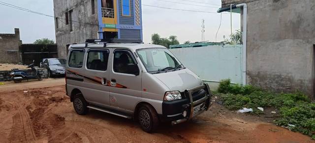 https://images10.gaadi.com/usedcar_image/3596826/original/processed_0204a47e-4029-478e-9348-51d3667cff79.jpg?imwidth=6402