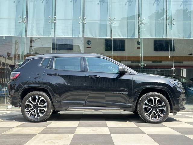 https://images10.gaadi.com/usedcar_image/3596830/original/processed_img2880474__used_car_2880474_1695968056.jpg?imwidth=6401