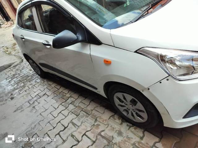 https://images10.gaadi.com/usedcar_image/3596859/original/processed_e44962f5-de82-4d4a-8bea-2e12d8938572.jpg?imwidth=6401