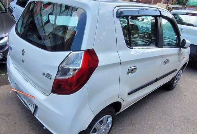 https://images10.gaadi.com/usedcar_image/3597071/original/processed_img2880621__used_car_2880621_1695974788.jpg?imwidth=6401