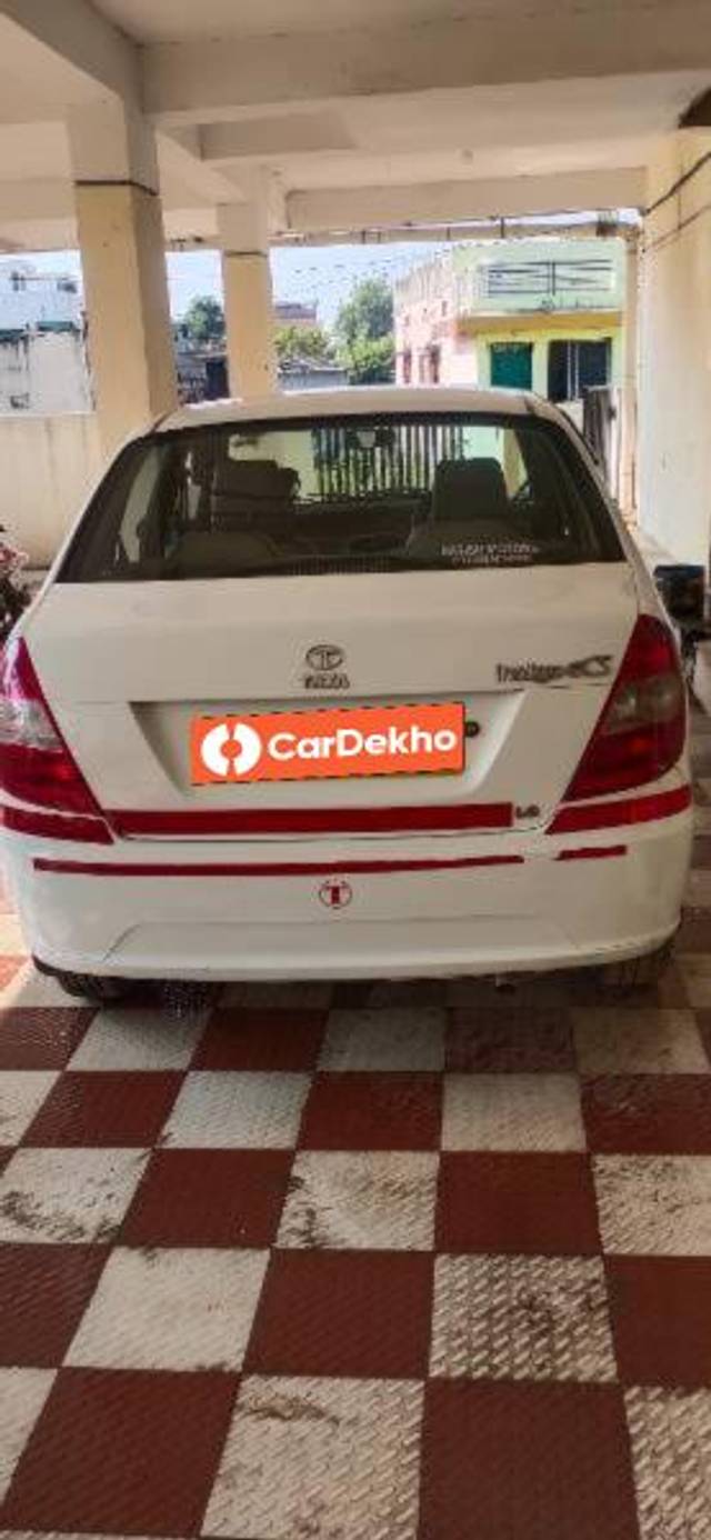 https://images10.gaadi.com/usedcar_image/3597098/original/processed_5383b309-1389-47fd-bf79-f55bc8d21b33.jpg?imwidth=6401
