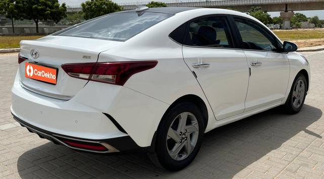 https://images10.gaadi.com/usedcar_image/3597185/original/processed_usedcar_16_11461695978709_1695978728.jpg?imwidth=6402