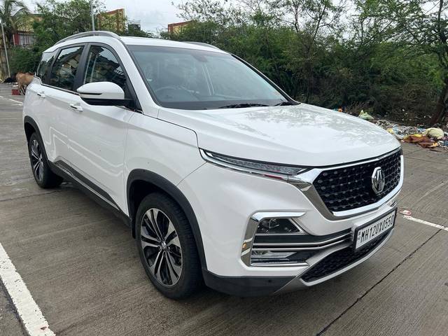 https://images10.gaadi.com/usedcar_image/3597509/original/processed_img2880880__used_car_2880880_1695987859.jpg?imwidth=6400