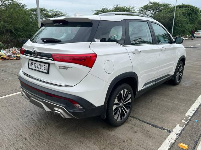 https://images10.gaadi.com/usedcar_image/3597509/original/processed_img2880880__used_car_2880880_1695987861.jpg?imwidth=6402