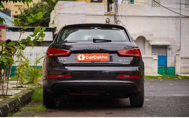 https://images10.gaadi.com/usedcar_image/3597558/original/processed_img2880907__usedcar_5_2880907_1695989204.jpg?imwidth=6402