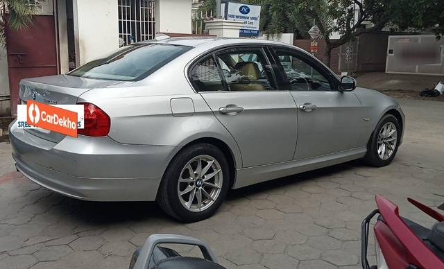 https://images10.gaadi.com/usedcar_image/3597611/original/processed_usedcar_15_5701695990541_1695990567.jpeg?imwidth=6401