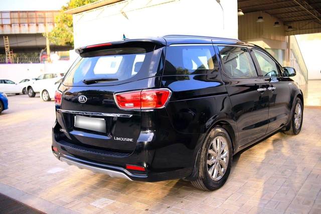 https://images10.gaadi.com/usedcar_image/3597718/original/processed_usedcar_1_8__10151695994087_1695994155.jpeg?imwidth=6401