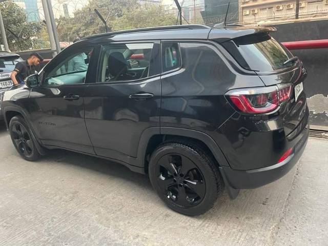 https://images10.gaadi.com/usedcar_image/3597759/original/processed_59cd8483-9a2d-4468-9ecf-2a40cd32accf.jpg?imwidth=6402