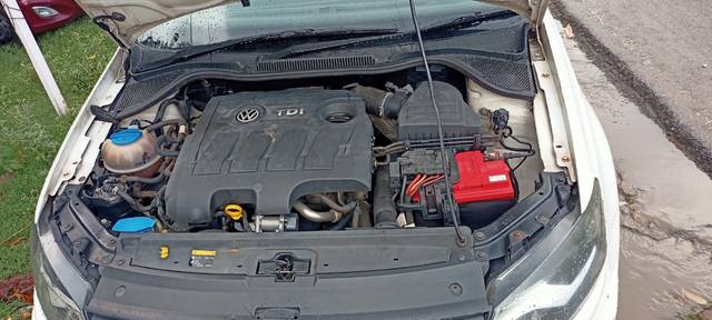 https://images10.gaadi.com/usedcar_image/3598404/original/578337__front_right_view-20230721161650.jpg?imwidth=6400
