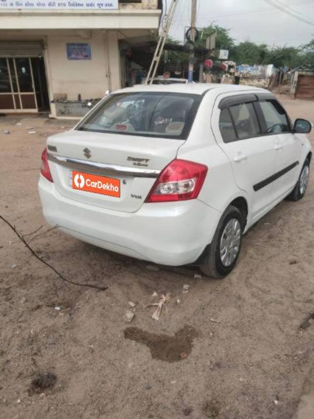 https://images10.gaadi.com/usedcar_image/3598606/original/processed_c473b889-2d3e-431b-8a2b-33f01779a7f0.jpg?imwidth=6401