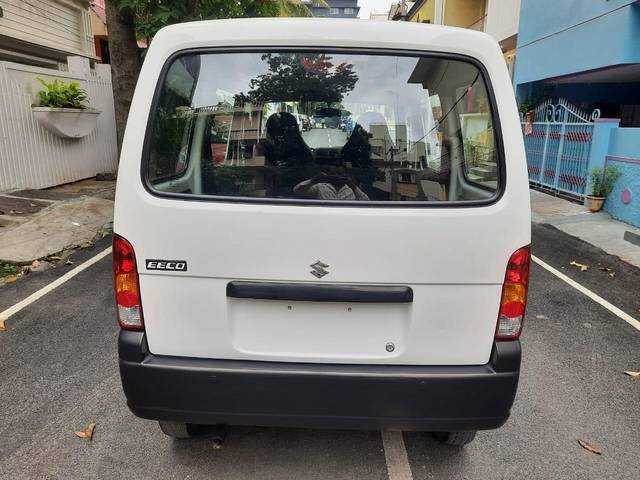 https://images10.gaadi.com/usedcar_image/3598620/original/processed_img2881384__used_car_2881384_1696058806.jpg?imwidth=6402