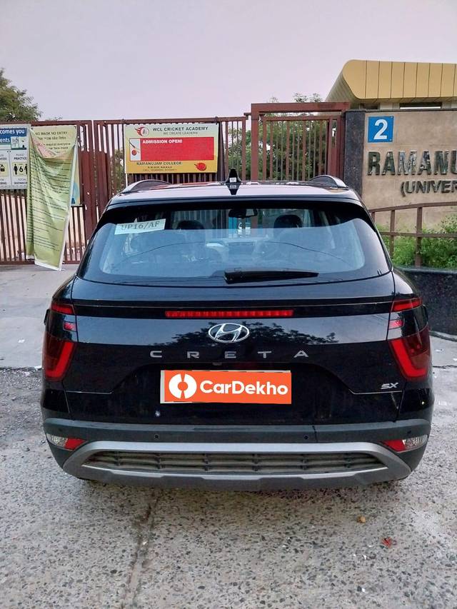https://images10.gaadi.com/usedcar_image/3598858/original/processed_img2881543__used_car_2881543_1696064869.jpg?imwidth=6402