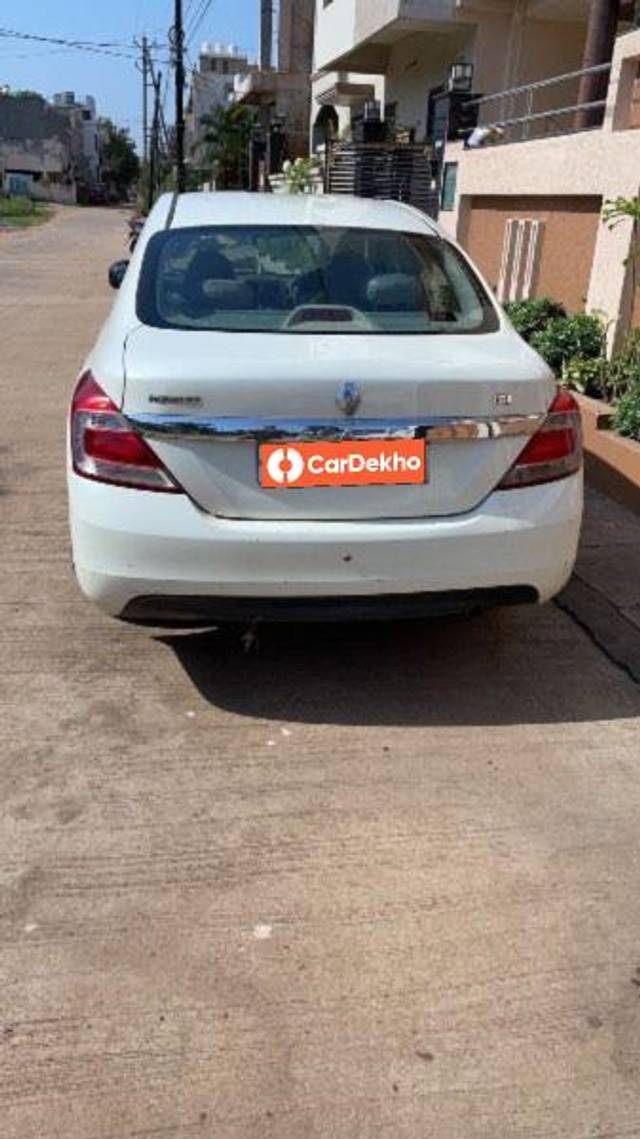 https://images10.gaadi.com/usedcar_image/3599015/original/processed_a0bedb74-433e-48e6-b4c3-1bc2cd517c0f.jpeg?imwidth=6401