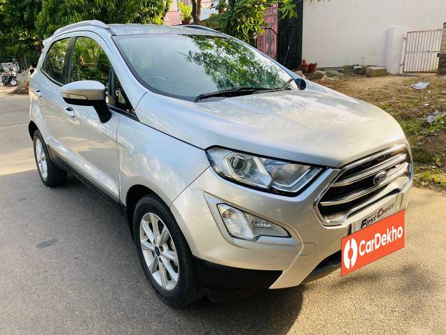 https://images10.gaadi.com/usedcar_image/3599048/original/processed_usedcar_2_9301696069831_1696069854.jpg?imwidth=6400