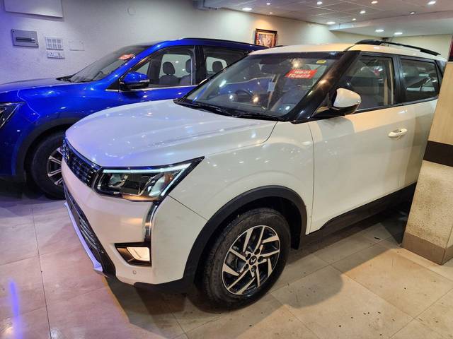 https://images10.gaadi.com/usedcar_image/3599054/original/processed_img2881667__used_car_2881667_1696084899.jpg?imwidth=6400