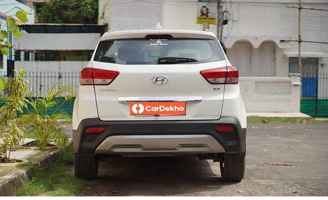 https://images10.gaadi.com/usedcar_image/3599141/original/processed_usedcar_4_2471696071732_1696071743.jpeg?imwidth=6402