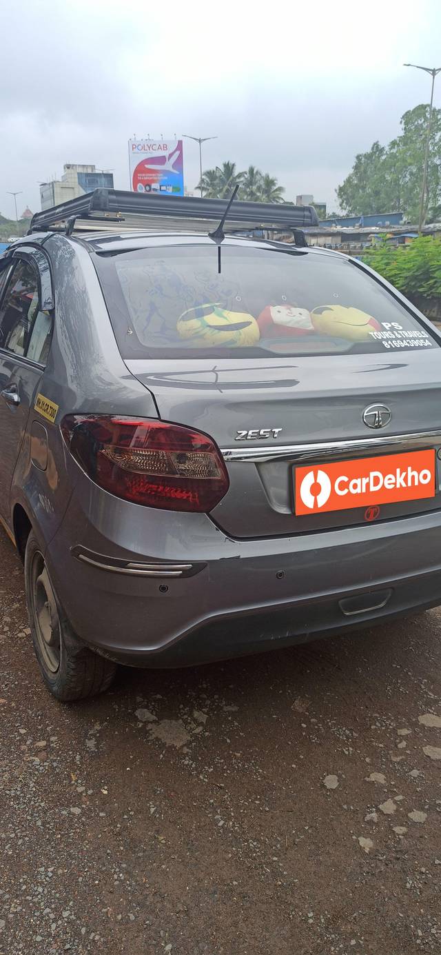 https://images10.gaadi.com/usedcar_image/3599496/original/processed_90fd76a8-842a-4740-97af-d1a892141117.jpg?imwidth=6402