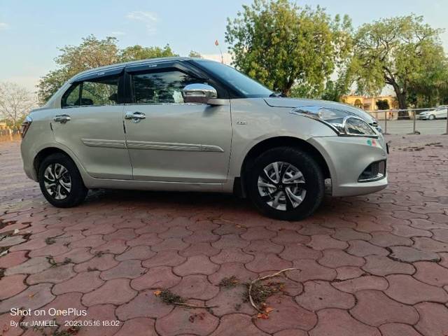 https://images10.gaadi.com/usedcar_image/3599718/original/processed_91837721-50e7-4f40-8e56-658fee70c947.jpg?imwidth=6402