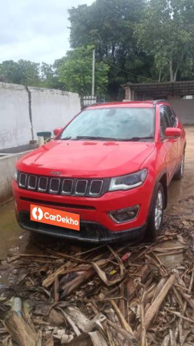 https://images10.gaadi.com/usedcar_image/3599775/original/processed_1c44b143-18f6-44fd-9f48-ecd6e6499ed4.jpg?imwidth=6400