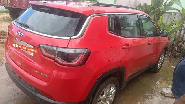 https://images10.gaadi.com/usedcar_image/3599775/original/processed_4b9b76e7-d144-4906-956b-c029449562c3.jpg?imwidth=6401