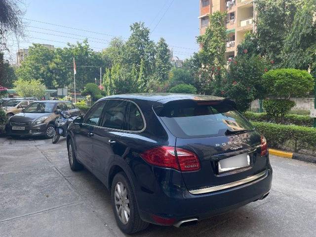 https://images10.gaadi.com/usedcar_image/3599871/original/processed_0bd0ad09-38cc-4b78-8bf5-4067919751ad.jpeg?imwidth=6402