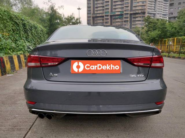 https://images10.gaadi.com/usedcar_image/3600011/original/processed_img2882054__used_car_2882054_1696137739.jpg?imwidth=6402