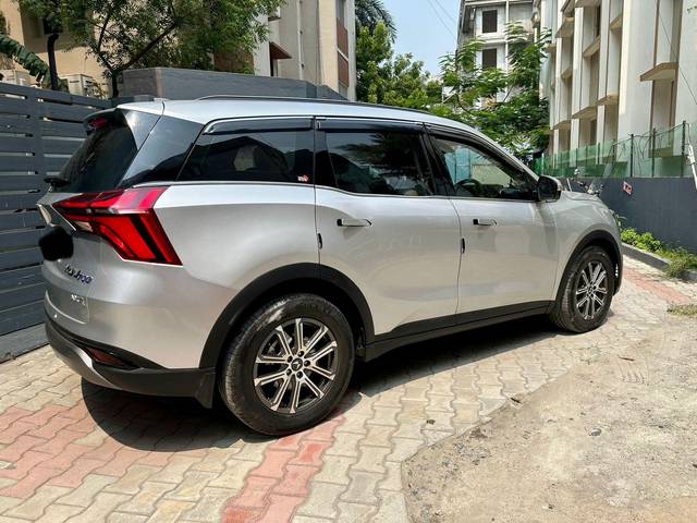 https://images10.gaadi.com/usedcar_image/3600049/original/processed_img2882074__used_car_2882074_1697794185.jpg?imwidth=6401